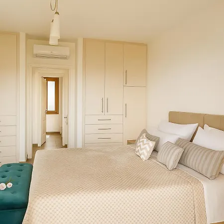 Villa Epidavros View *