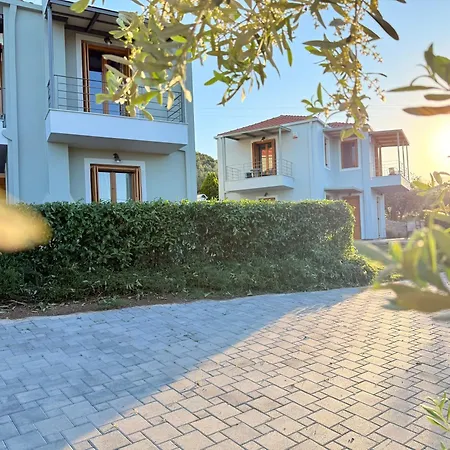 فيلة Epidavros View *